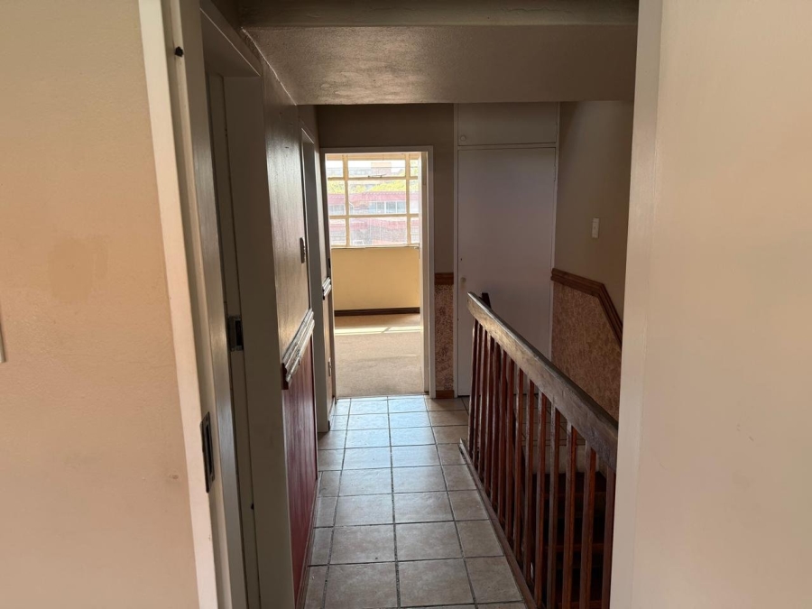 2 Bedroom Property for Sale in Valhalla Gauteng