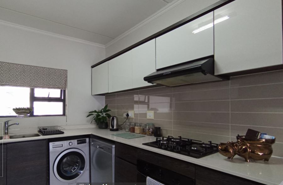 2 Bedroom Property for Sale in Greenstone Hill Gauteng