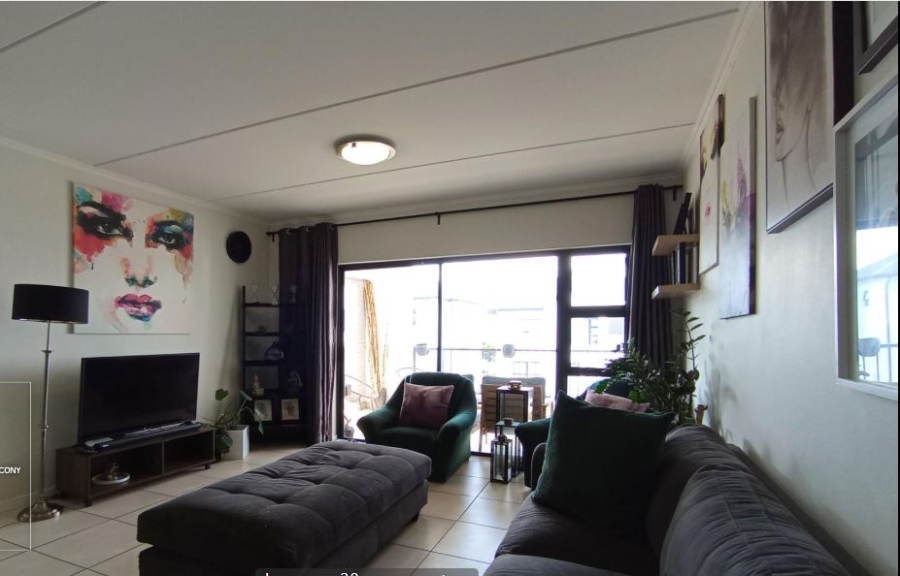 2 Bedroom Property for Sale in Greenstone Hill Gauteng