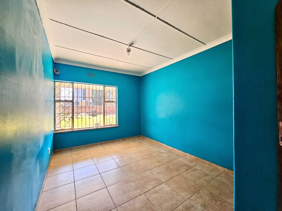 4 Bedroom Property for Sale in Allen Grove Gauteng