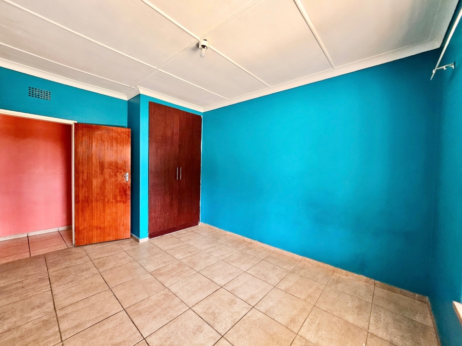 4 Bedroom Property for Sale in Allen Grove Gauteng