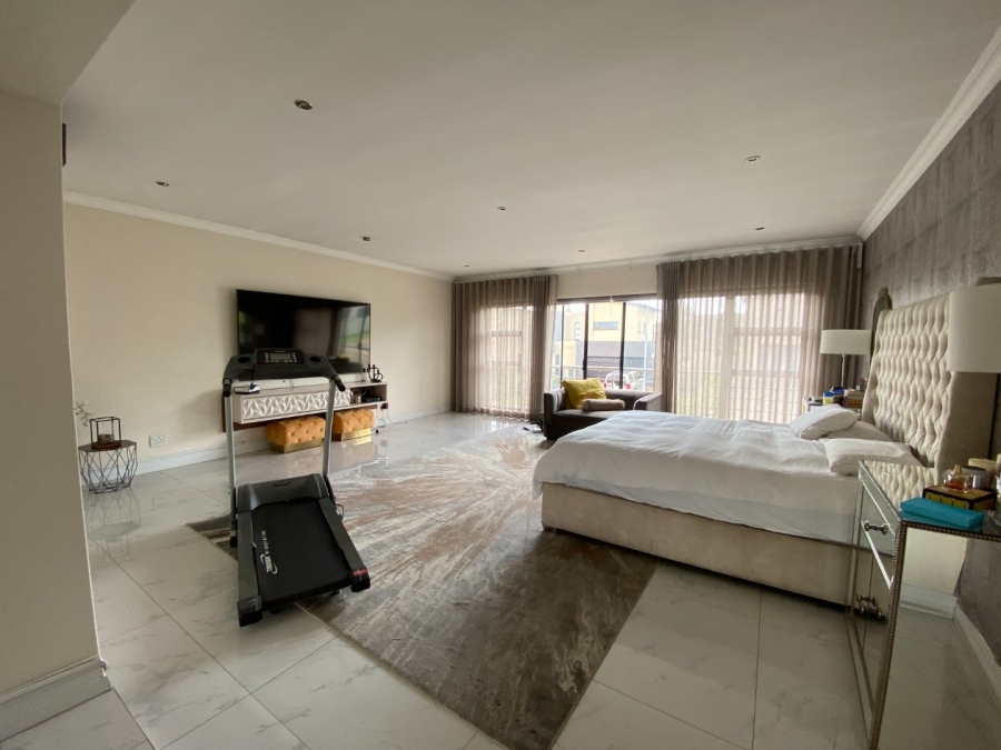 To Let 5 Bedroom Property for Rent in Cedar Creek Gauteng