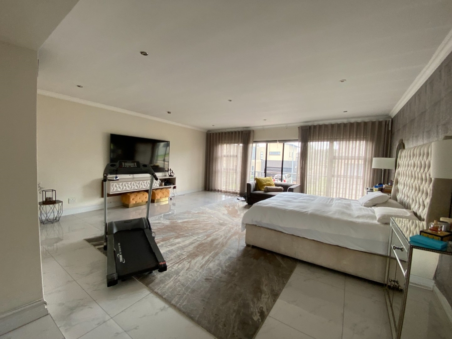 To Let 5 Bedroom Property for Rent in Cedar Creek Gauteng