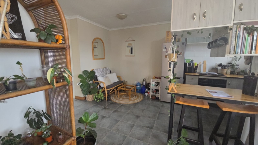 2 Bedroom Property for Sale in Annlin Gauteng