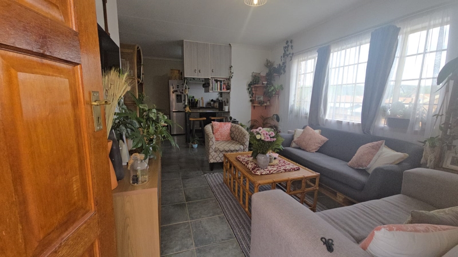 2 Bedroom Property for Sale in Annlin Gauteng