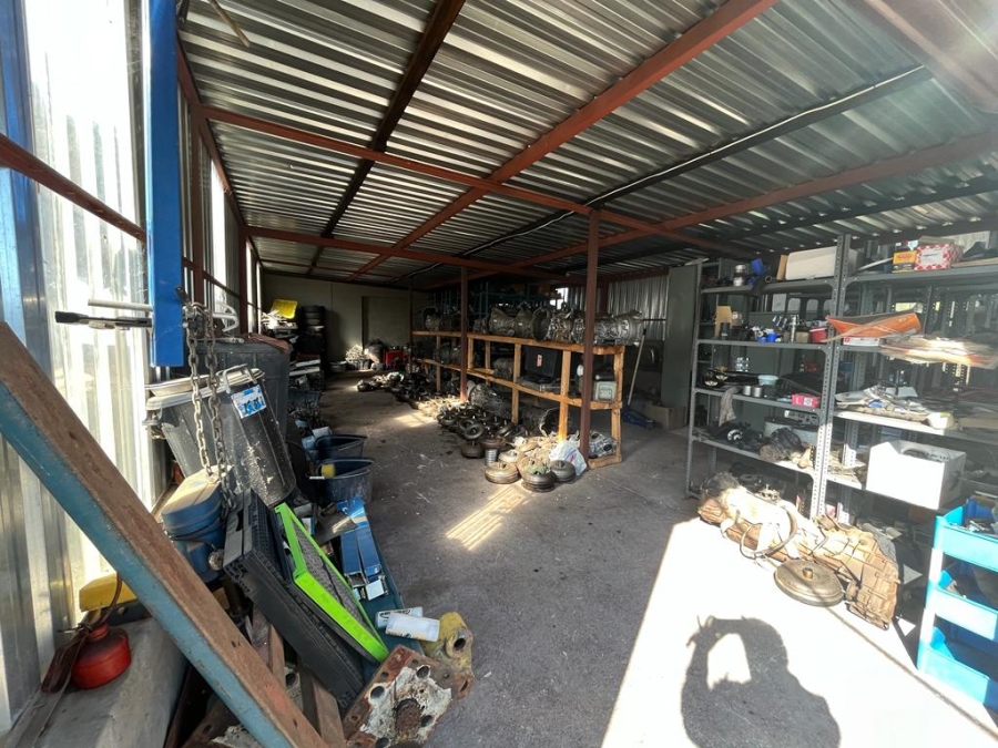  Bedroom Property for Sale in Onderstepoort Gauteng