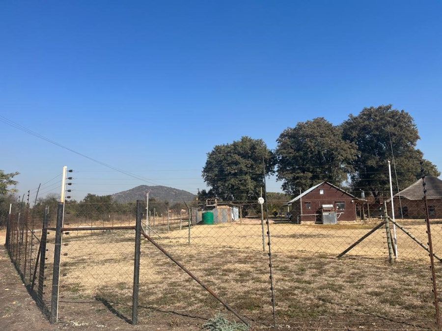  Bedroom Property for Sale in Onderstepoort Gauteng