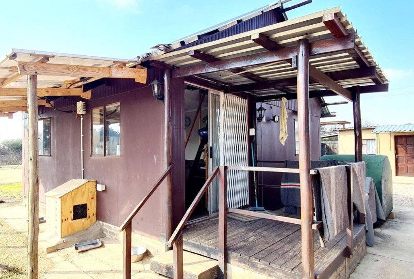  Bedroom Property for Sale in Onderstepoort Gauteng