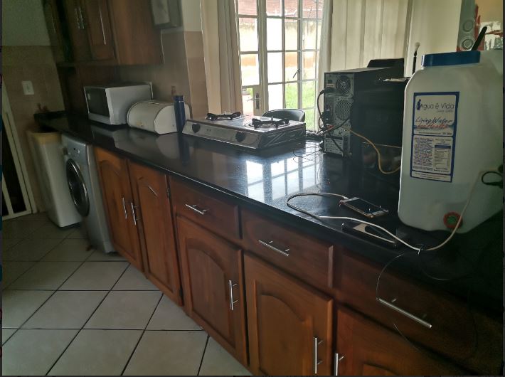 4 Bedroom Property for Sale in Glen Austin Gauteng
