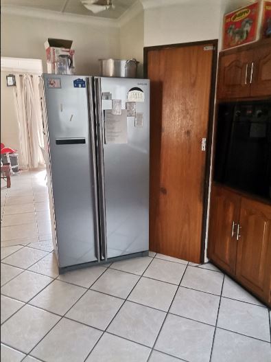 4 Bedroom Property for Sale in Glen Austin Gauteng