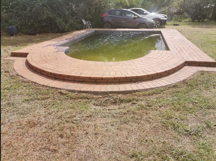 4 Bedroom Property for Sale in Glen Austin Gauteng