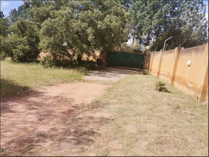4 Bedroom Property for Sale in Glen Austin Gauteng