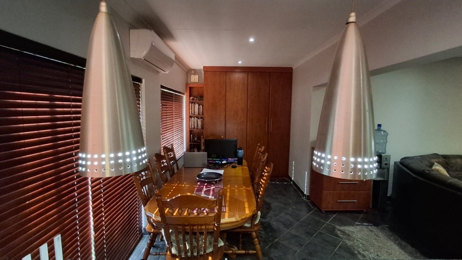 4 Bedroom Property for Sale in Wonderboom Gauteng