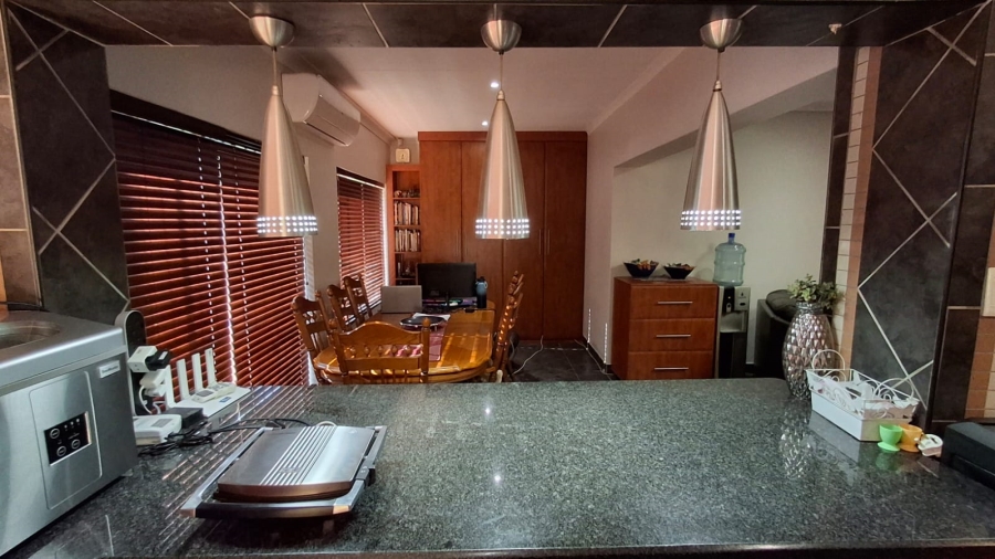 4 Bedroom Property for Sale in Wonderboom Gauteng