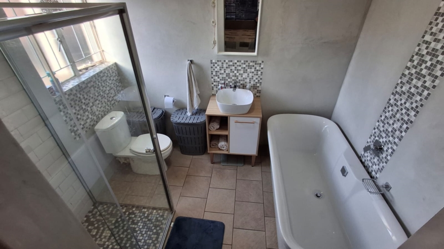 4 Bedroom Property for Sale in Wonderboom Gauteng