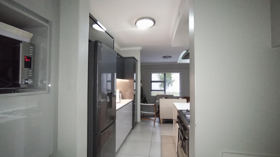3 Bedroom Property for Sale in Carlswald Gauteng