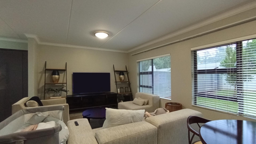 3 Bedroom Property for Sale in Carlswald Gauteng