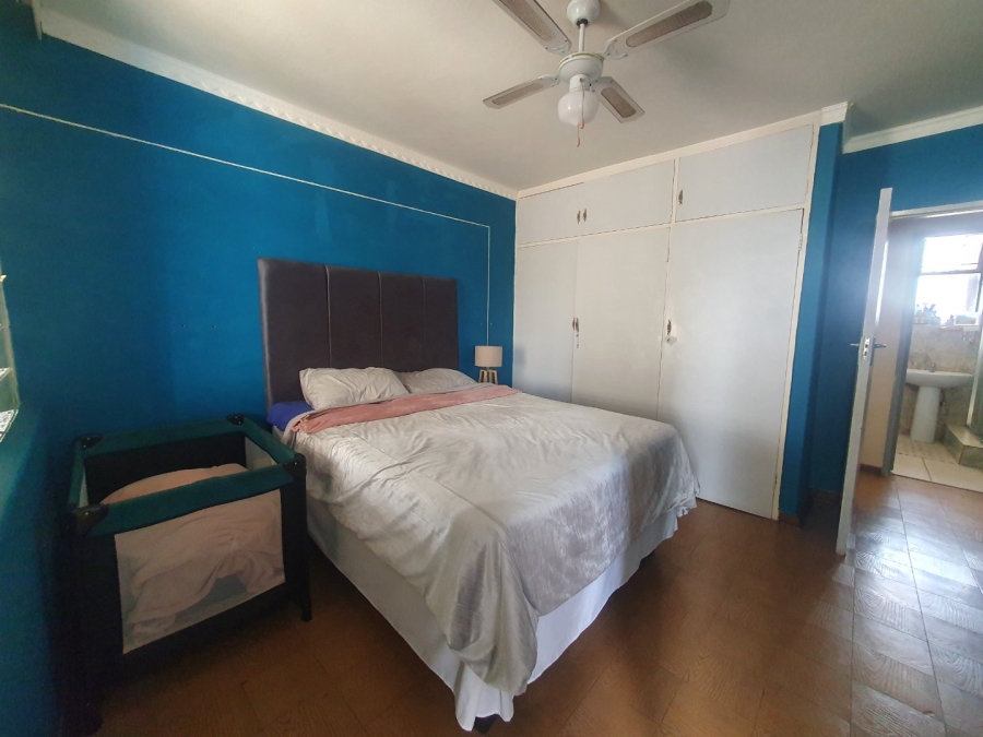 2 Bedroom Property for Sale in Weavind Park Gauteng