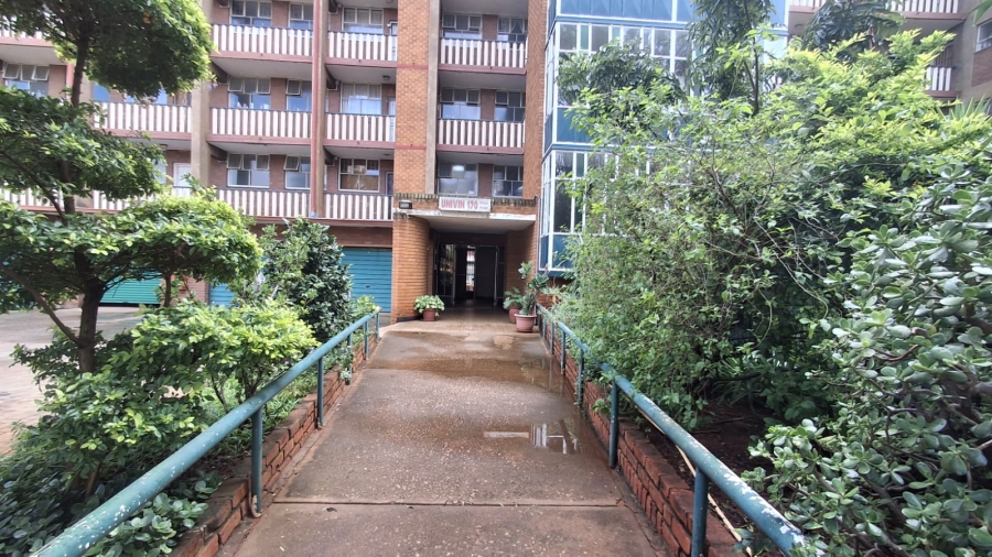 2 Bedroom Property for Sale in Weavind Park Gauteng