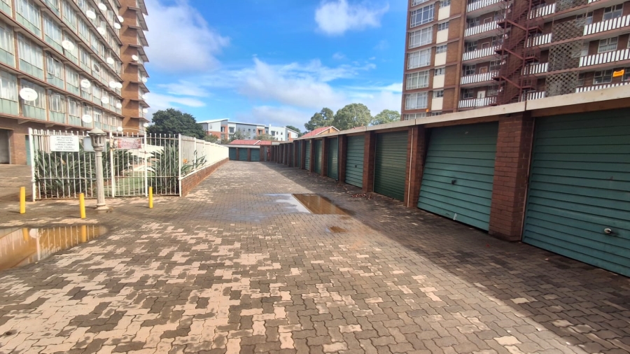 2 Bedroom Property for Sale in Weavind Park Gauteng
