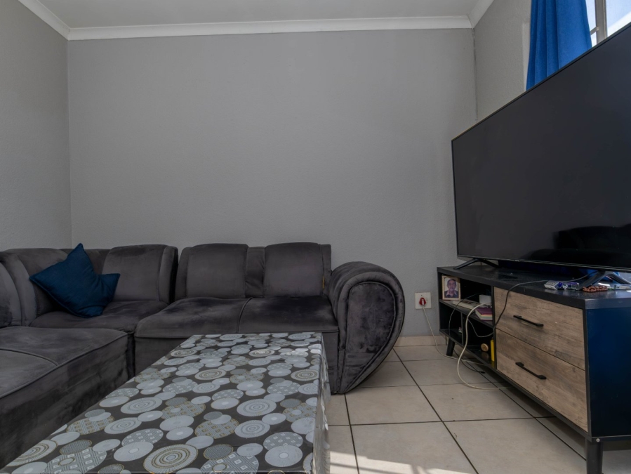 2 Bedroom Property for Sale in Edenvale Central Gauteng