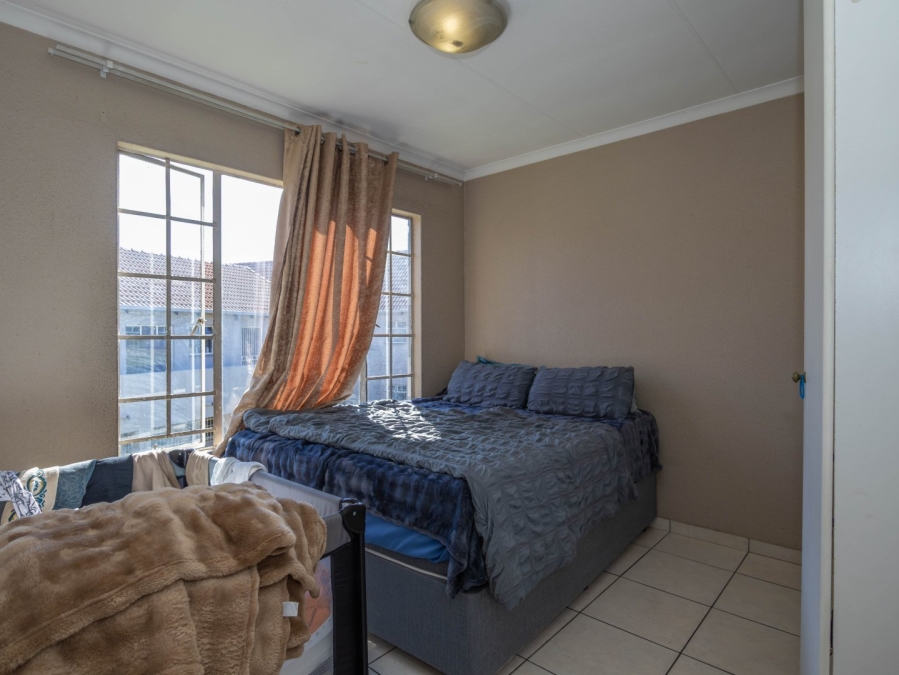 2 Bedroom Property for Sale in Edenvale Central Gauteng