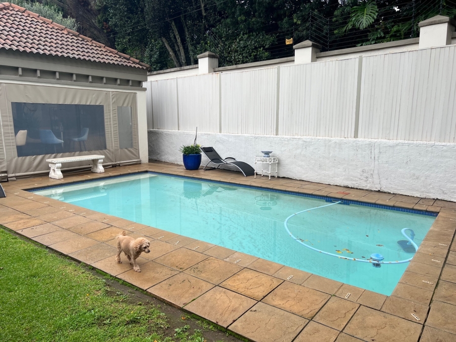 To Let 1 Bedroom Property for Rent in Atholl Gauteng