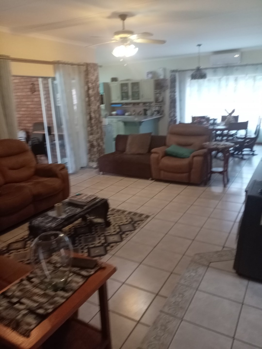 3 Bedroom Property for Sale in Ninapark Gauteng