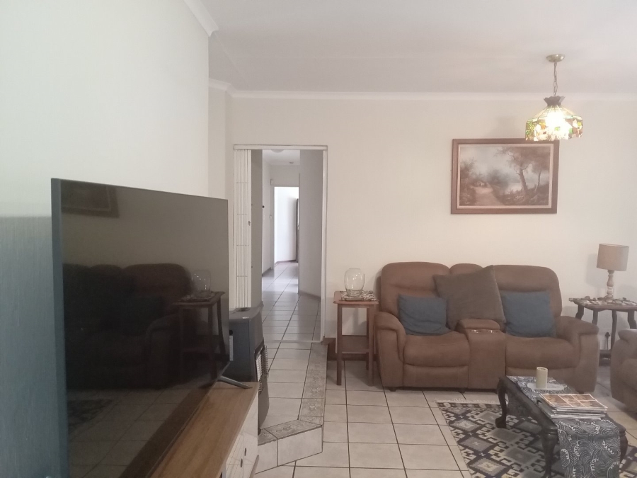 3 Bedroom Property for Sale in Ninapark Gauteng