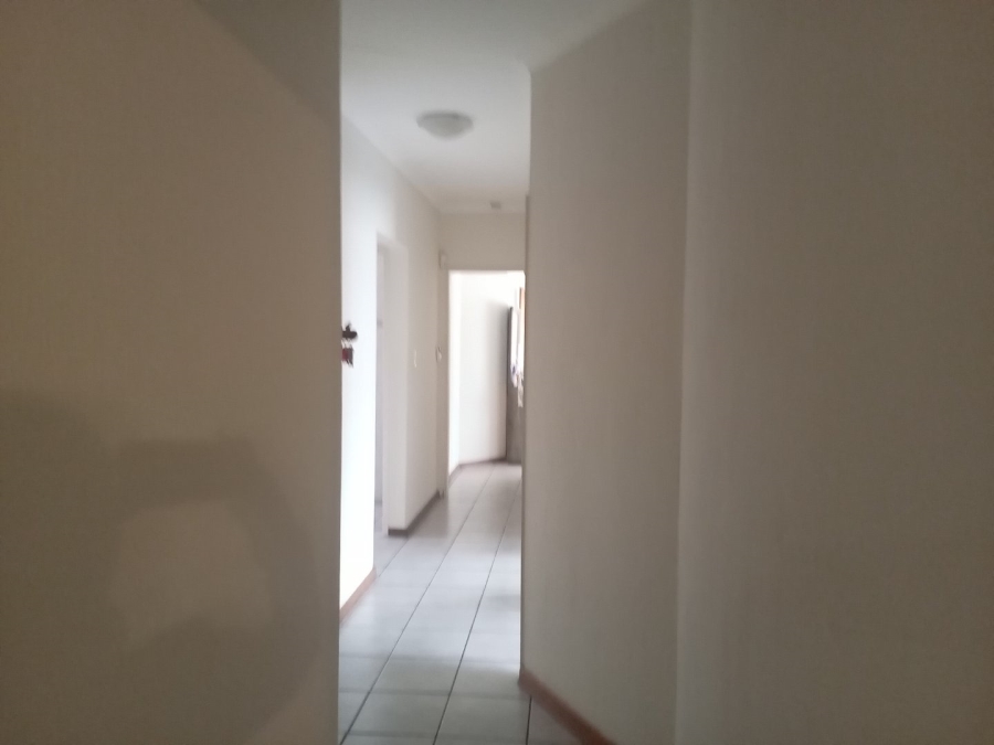 3 Bedroom Property for Sale in Ninapark Gauteng