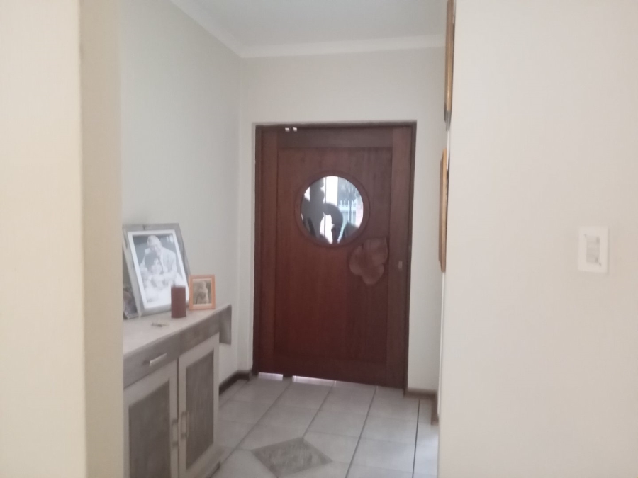 3 Bedroom Property for Sale in Ninapark Gauteng