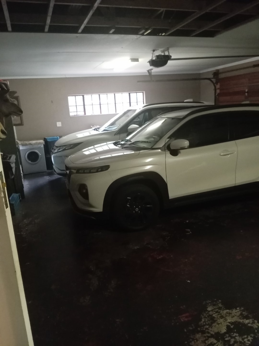3 Bedroom Property for Sale in Ninapark Gauteng