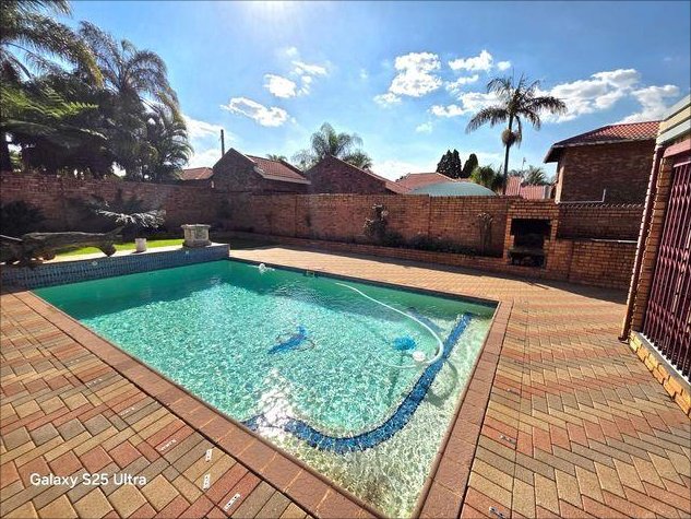 3 Bedroom Property for Sale in Ninapark Gauteng