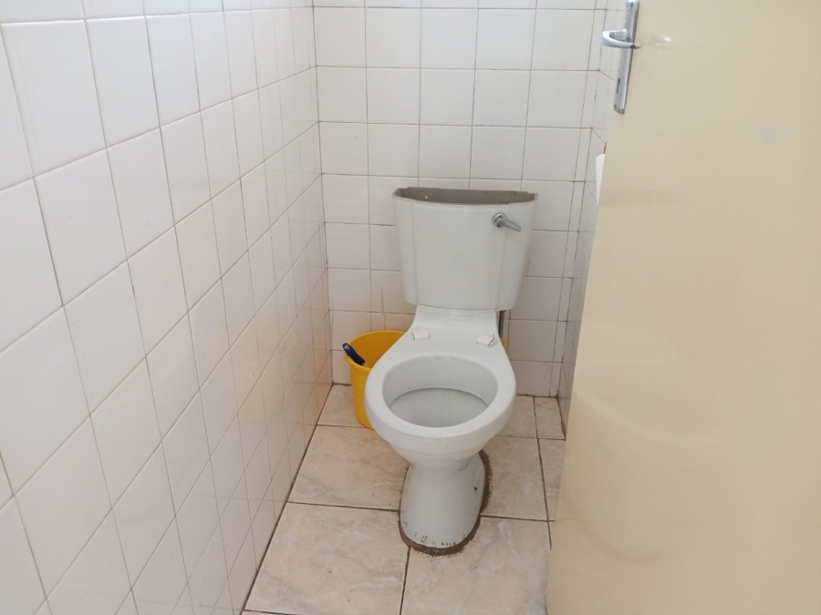 2 Bedroom Property for Sale in Muckleneuk Gauteng