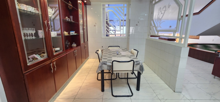 5 Bedroom Property for Sale in Claudius Gauteng