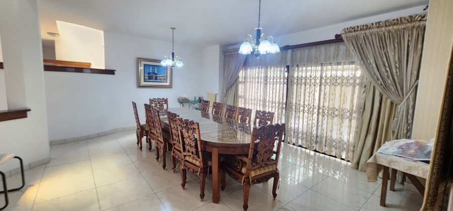 5 Bedroom Property for Sale in Claudius Gauteng