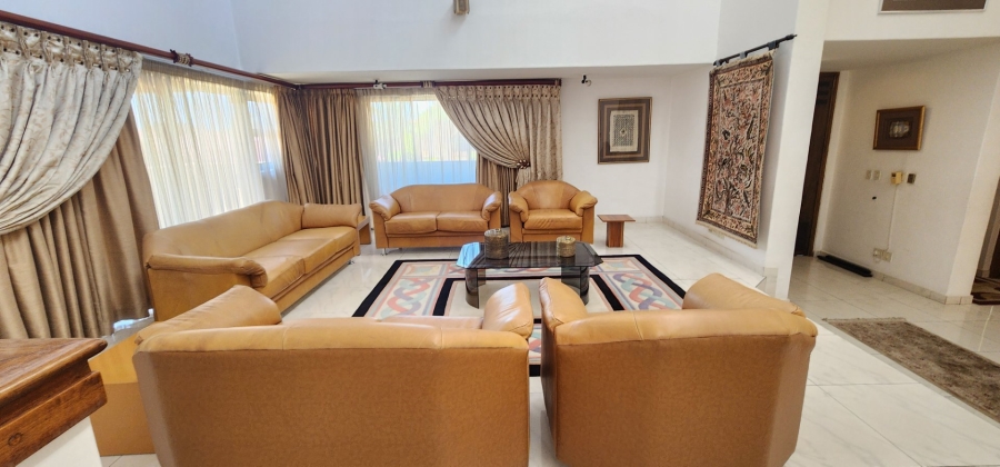 5 Bedroom Property for Sale in Claudius Gauteng