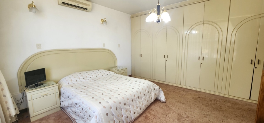 5 Bedroom Property for Sale in Claudius Gauteng
