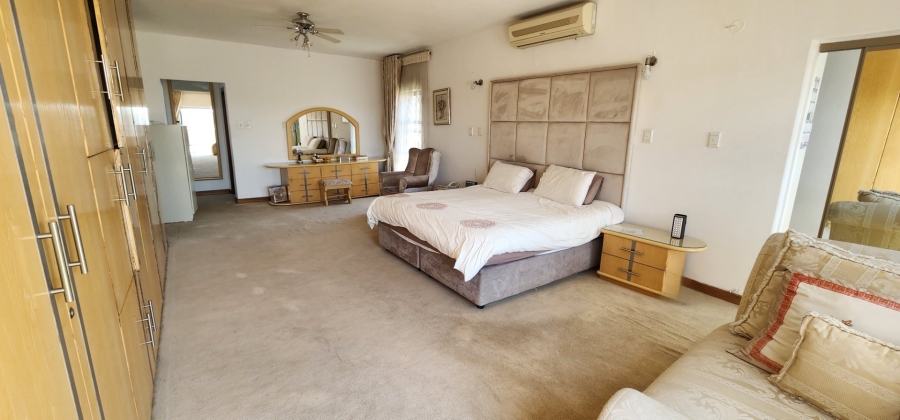 5 Bedroom Property for Sale in Claudius Gauteng