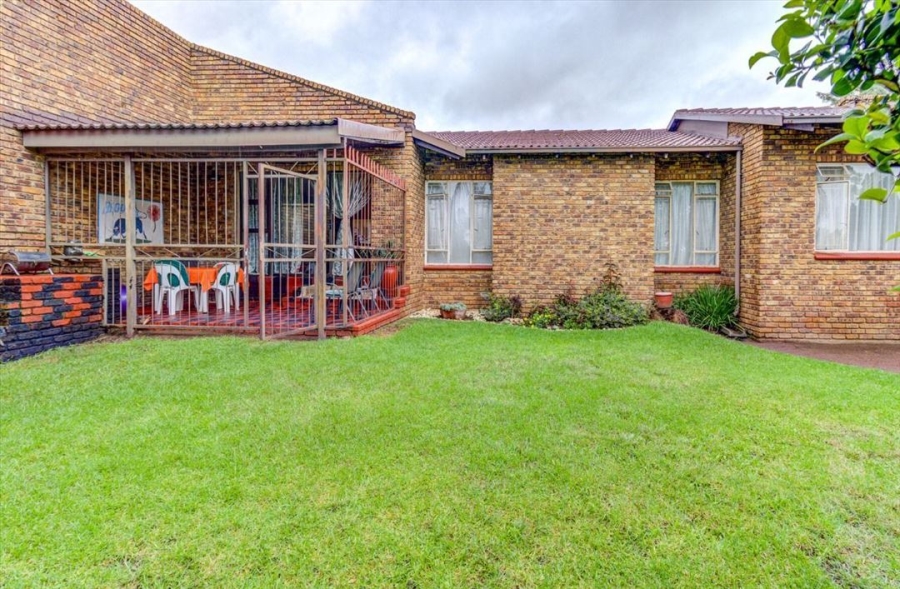 3 Bedroom Property for Sale in Norkem Park Gauteng