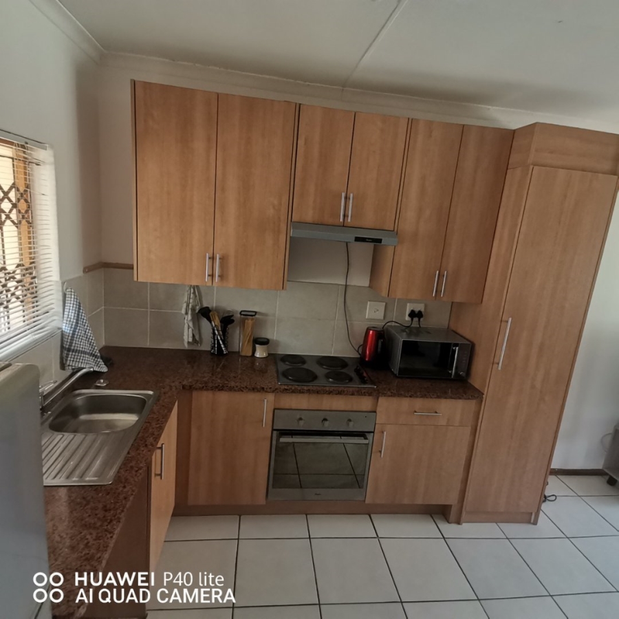 1 Bedroom Property for Sale in Hesteapark Gauteng