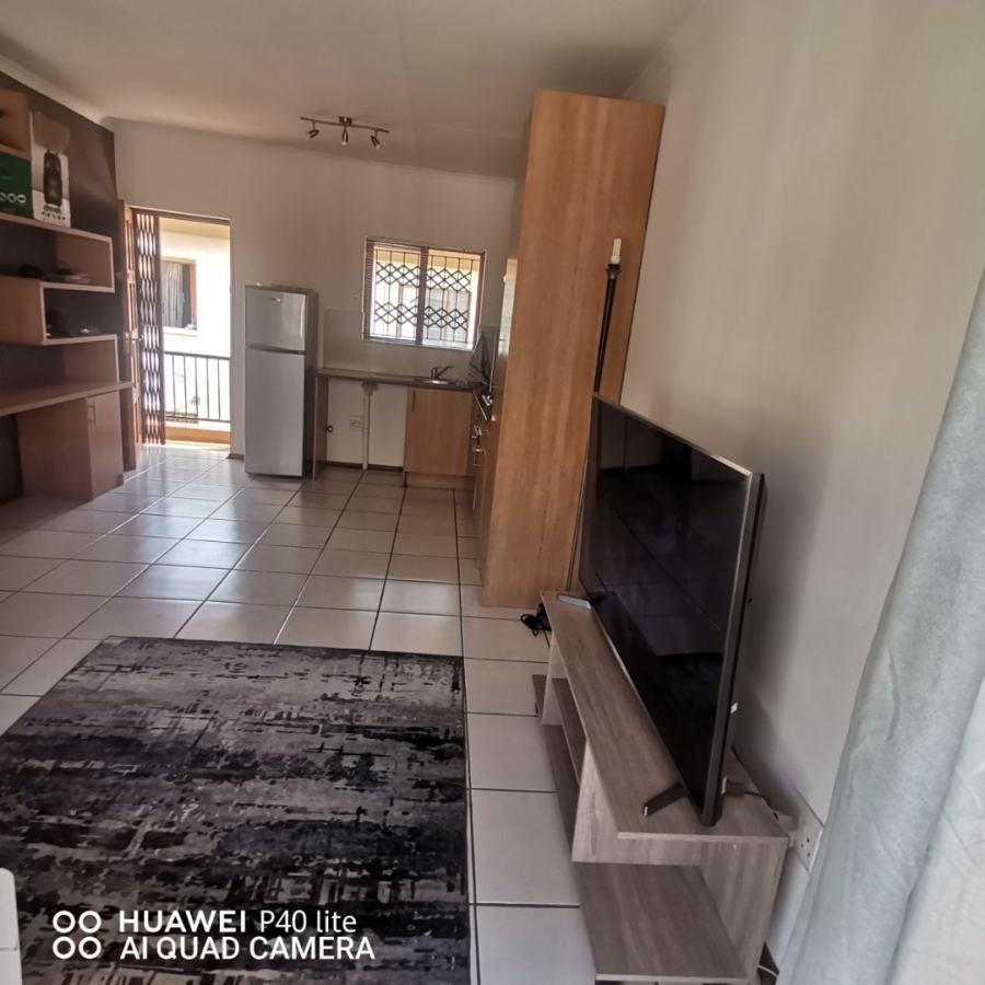 1 Bedroom Property for Sale in Hesteapark Gauteng