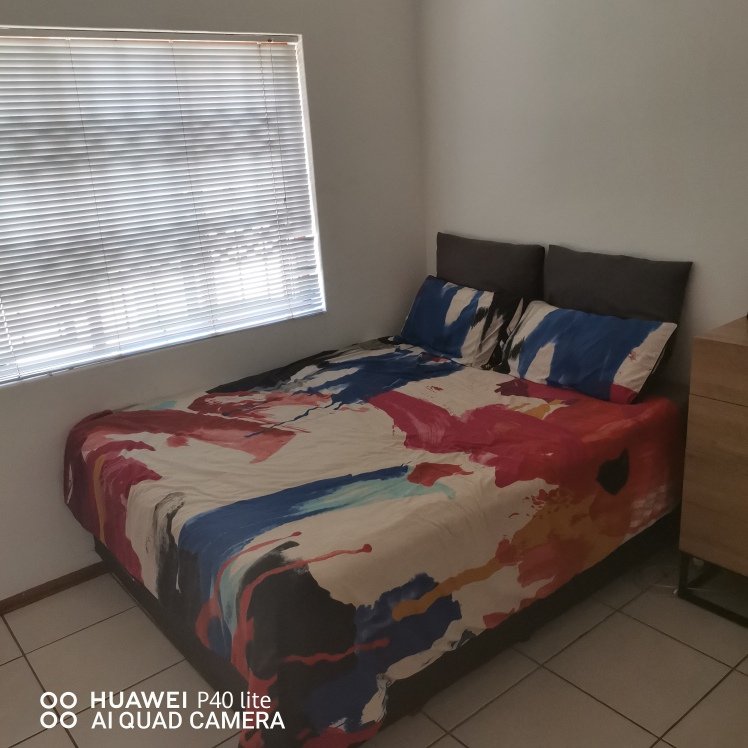 1 Bedroom Property for Sale in Hesteapark Gauteng