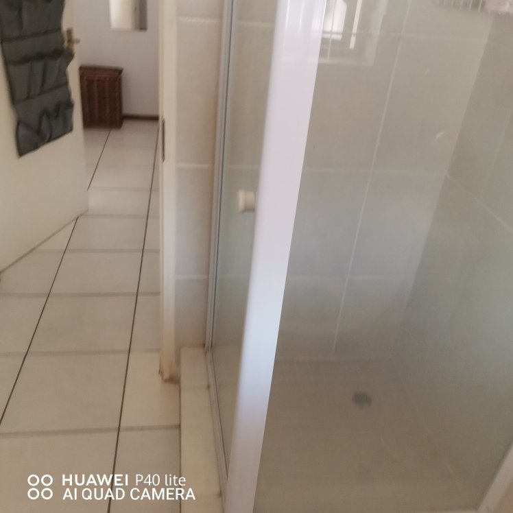 1 Bedroom Property for Sale in Hesteapark Gauteng