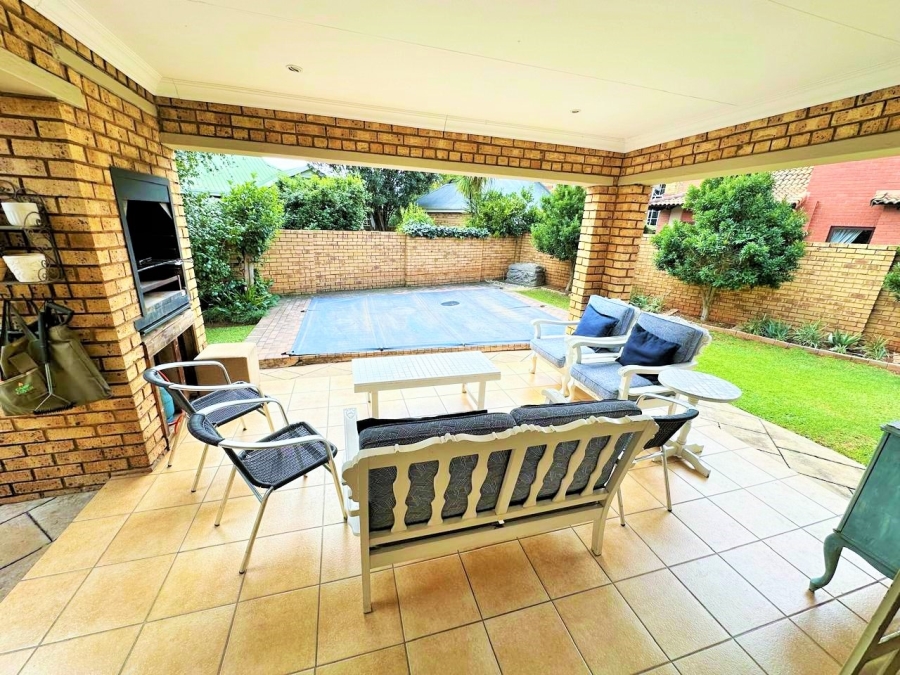 4 Bedroom Property for Sale in Clubview West Gauteng