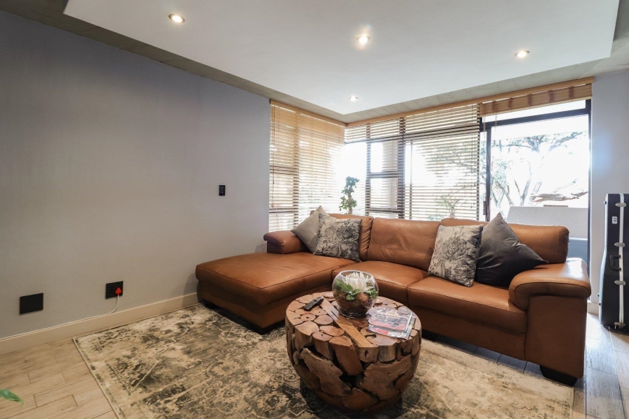 1 Bedroom Property for Sale in Bedfordview Gauteng