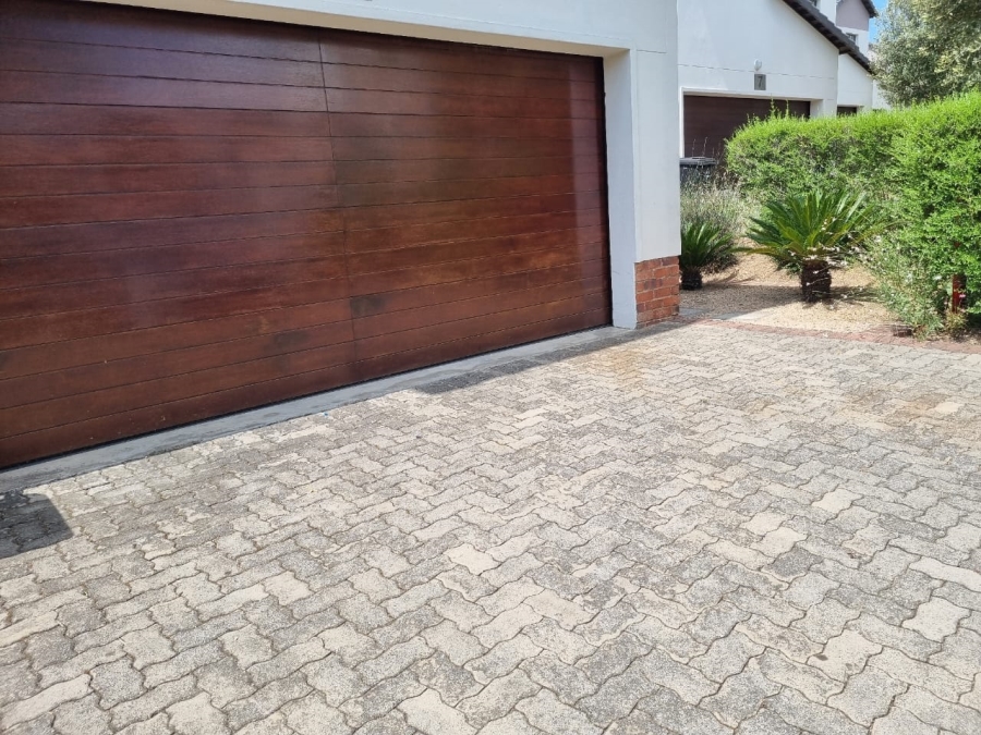 To Let 3 Bedroom Property for Rent in Dainfern Gauteng