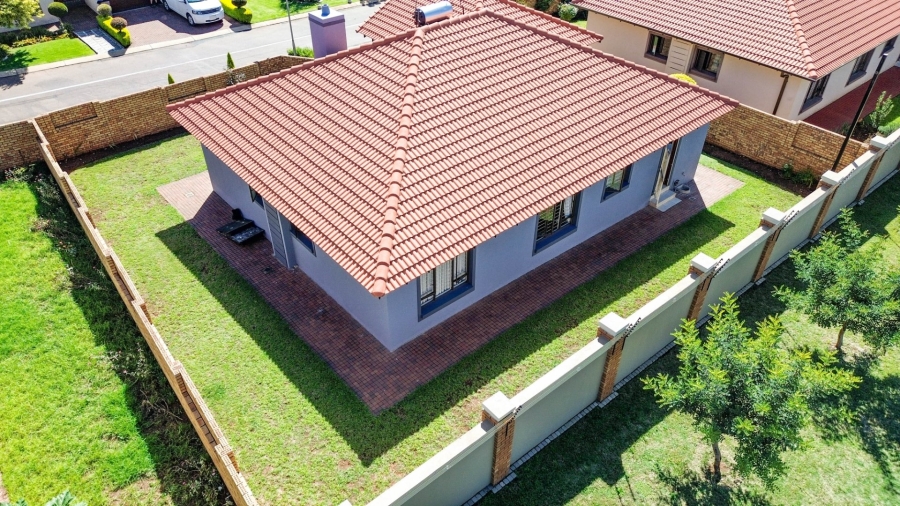 3 Bedroom Property for Sale in Sevilla Estate Gauteng