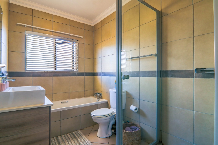 3 Bedroom Property for Sale in Sevilla Estate Gauteng
