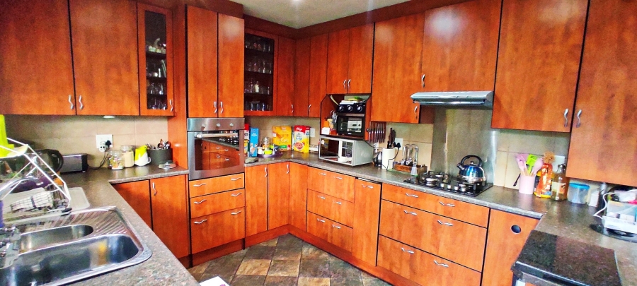 3 Bedroom Property for Sale in Vanderbijlpark SE 6 Gauteng